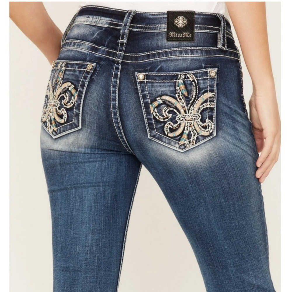 Miss Me Women's Dark Blue Embellished Jeans Style #MP710682 Size 28 Inseam 34